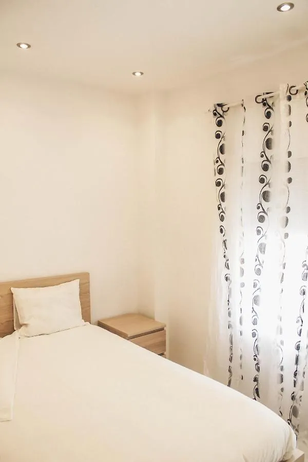 Apartamento 15' Barcelona Centro Santa Coloma de Gramanet شقة